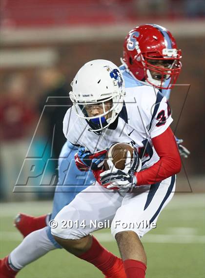 Thumbnail 1 in Skyline vs. Allen (UIL 6A Division I Semifinal) photogallery.