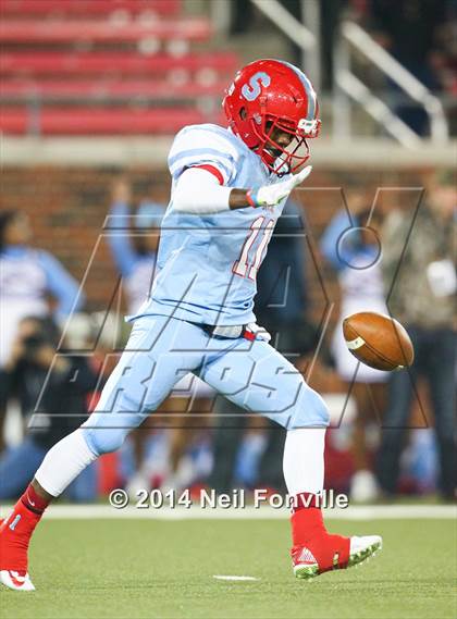 Thumbnail 3 in Skyline vs. Allen (UIL 6A Division I Semifinal) photogallery.