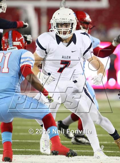 Thumbnail 3 in Skyline vs. Allen (UIL 6A Division I Semifinal) photogallery.