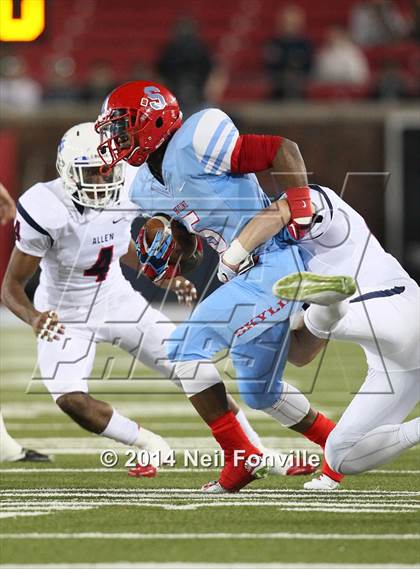 Thumbnail 1 in Skyline vs. Allen (UIL 6A Division I Semifinal) photogallery.