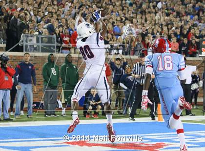 Thumbnail 3 in Skyline vs. Allen (UIL 6A Division I Semifinal) photogallery.