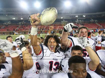 Thumbnail 1 in Skyline vs. Allen (UIL 6A Division I Semifinal) photogallery.