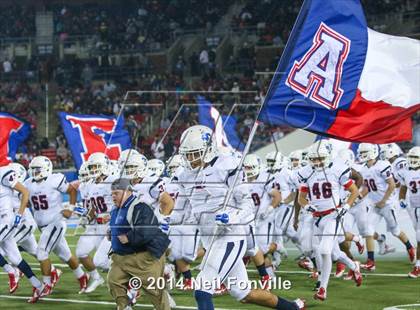 Thumbnail 3 in Skyline vs. Allen (UIL 6A Division I Semifinal) photogallery.