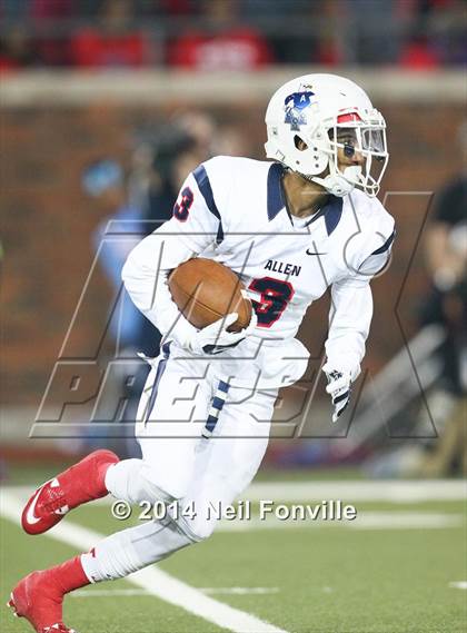 Thumbnail 3 in Skyline vs. Allen (UIL 6A Division I Semifinal) photogallery.