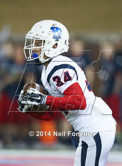 Thumbnail 3 in Skyline vs. Allen (UIL 6A Division I Semifinal) photogallery.
