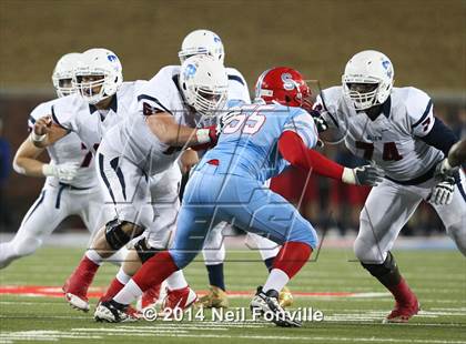 Thumbnail 3 in Skyline vs. Allen (UIL 6A Division I Semifinal) photogallery.