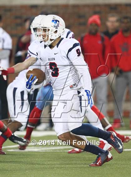 Thumbnail 2 in Skyline vs. Allen (UIL 6A Division I Semifinal) photogallery.