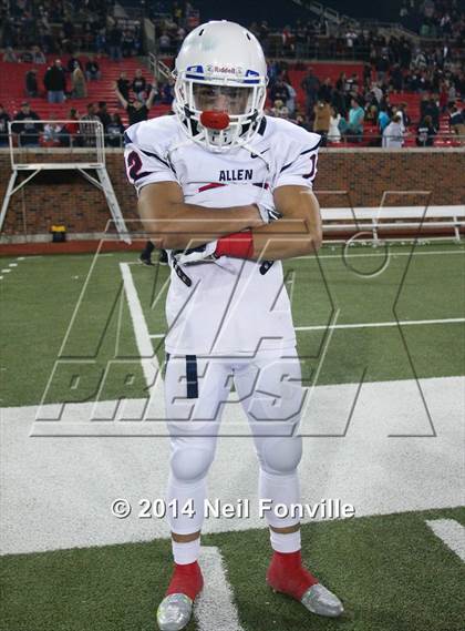 Thumbnail 3 in Skyline vs. Allen (UIL 6A Division I Semifinal) photogallery.