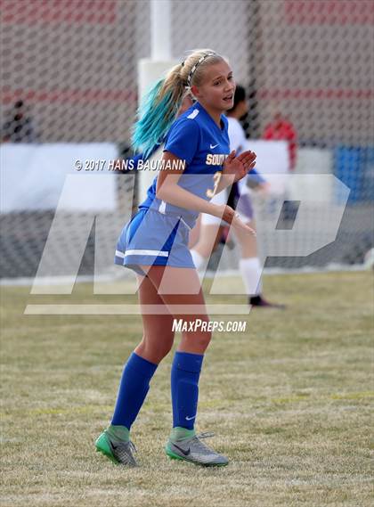 Thumbnail 3 in Sunrise Mountain vs. South Tahoe photogallery.