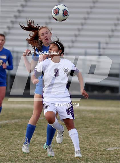 Thumbnail 3 in Sunrise Mountain vs. South Tahoe photogallery.
