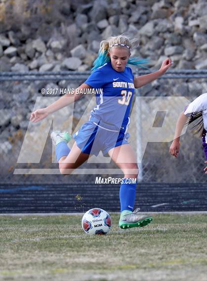 Thumbnail 3 in Sunrise Mountain vs. South Tahoe photogallery.