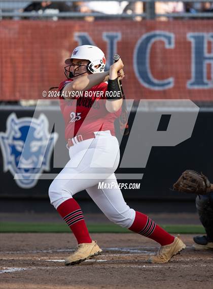 Thumbnail 2 in Northside - Pinetown vs East Wilkes (NCHSAA 1A Championship) photogallery.