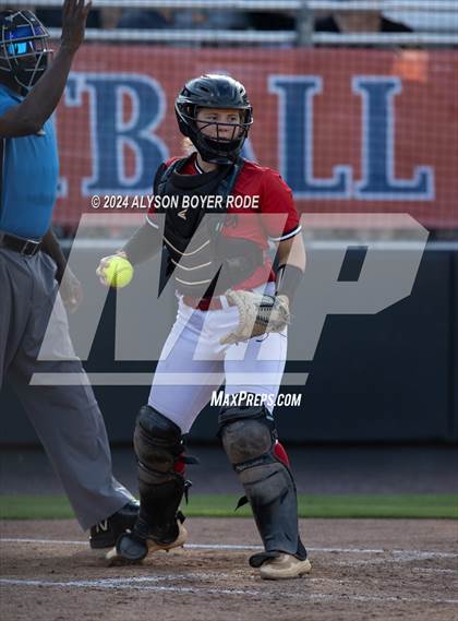Thumbnail 3 in Northside - Pinetown vs East Wilkes (NCHSAA 1A Championship) photogallery.