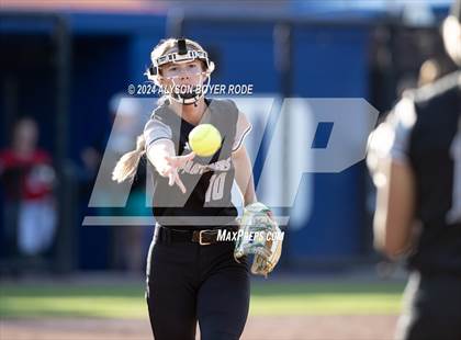 Thumbnail 2 in Northside - Pinetown vs East Wilkes (NCHSAA 1A Championship) photogallery.
