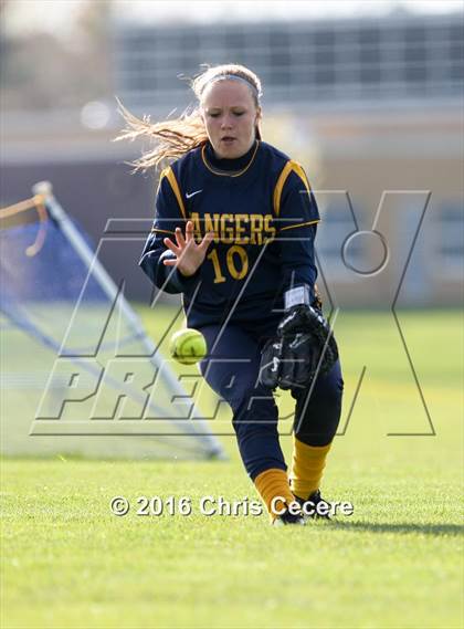 Thumbnail 2 in Victor @ Spencerport photogallery.