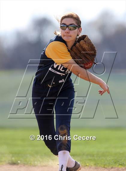 Thumbnail 2 in Victor @ Spencerport photogallery.