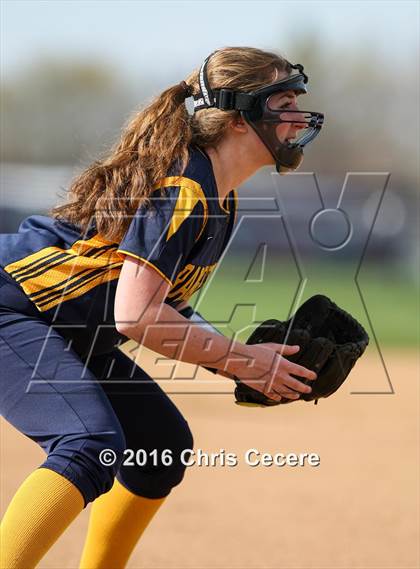 Thumbnail 1 in Victor @ Spencerport photogallery.