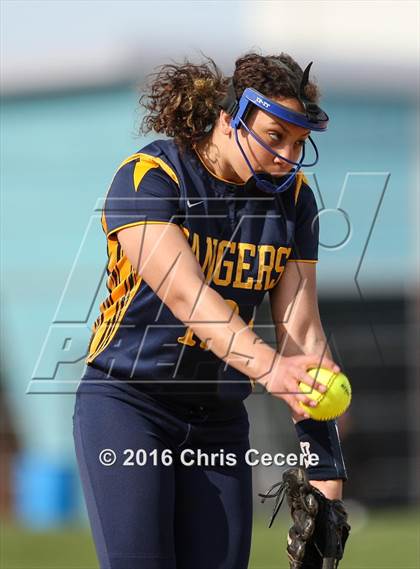 Thumbnail 1 in Victor @ Spencerport photogallery.