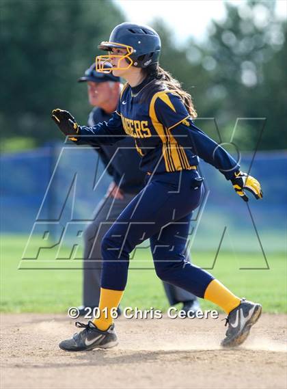 Thumbnail 1 in Victor @ Spencerport photogallery.
