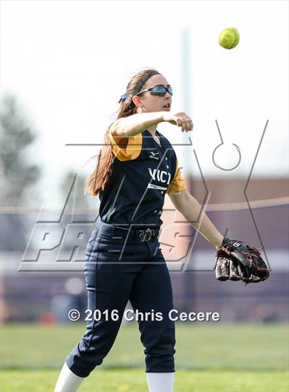Thumbnail 1 in Victor @ Spencerport photogallery.