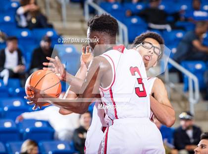 Thumbnail 3 in Wilson vs. Universal Academy (Thanksgiving Hoopfest) photogallery.