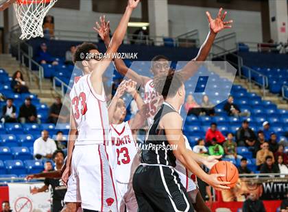 Thumbnail 1 in Wilson vs. Universal Academy (Thanksgiving Hoopfest) photogallery.