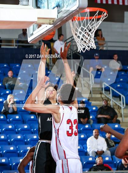 Thumbnail 3 in Wilson vs. Universal Academy (Thanksgiving Hoopfest) photogallery.