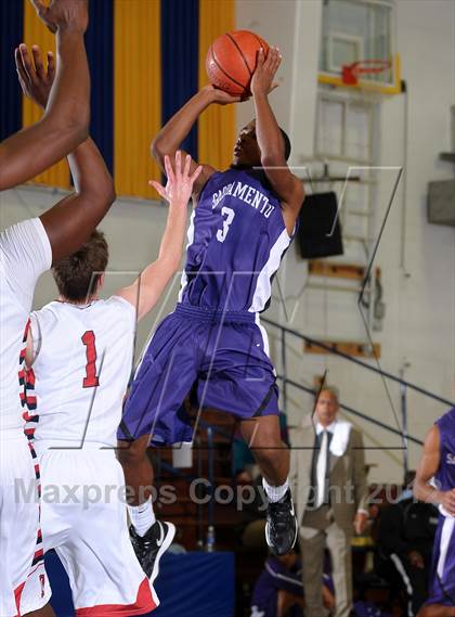 Thumbnail 1 in Sacramento vs. Dublin (Gridley Invitational Basketball Tournament) photogallery.