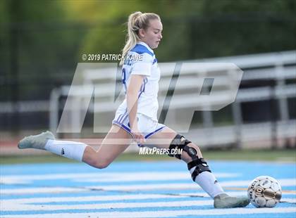Thumbnail 2 in South Lakes @ Yorktown photogallery.
