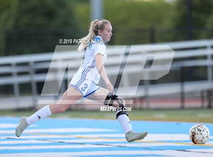 Thumbnail 2 in South Lakes @ Yorktown photogallery.