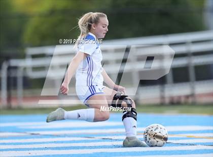 Thumbnail 3 in South Lakes @ Yorktown photogallery.