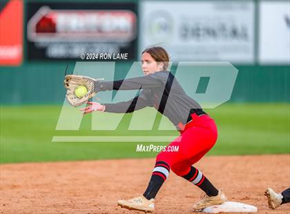 Thumbnail 2 in Elgin @ Mustang photogallery.