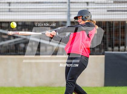 Thumbnail 3 in Elgin @ Mustang photogallery.