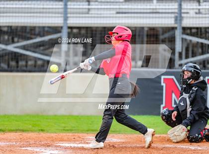 Thumbnail 2 in Elgin @ Mustang photogallery.