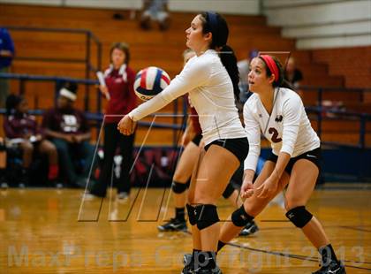 Thumbnail 1 in Rowlett vs Seguin (Arlington Invitational Tournament) photogallery.