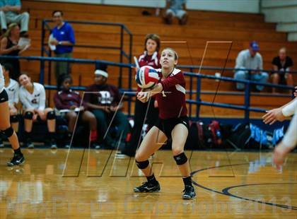 Thumbnail 3 in Rowlett vs Seguin (Arlington Invitational Tournament) photogallery.