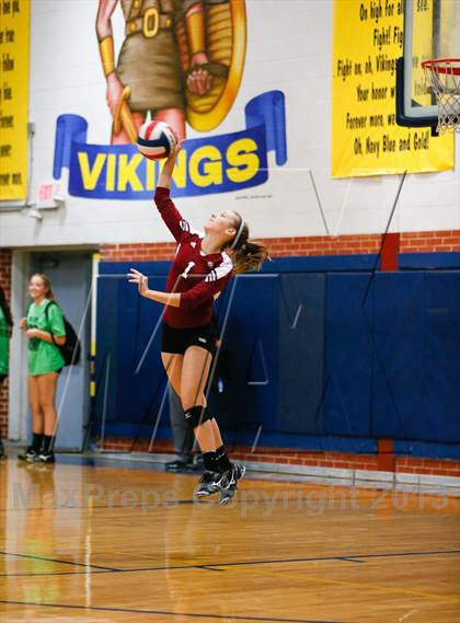 Thumbnail 1 in Rowlett vs Seguin (Arlington Invitational Tournament) photogallery.