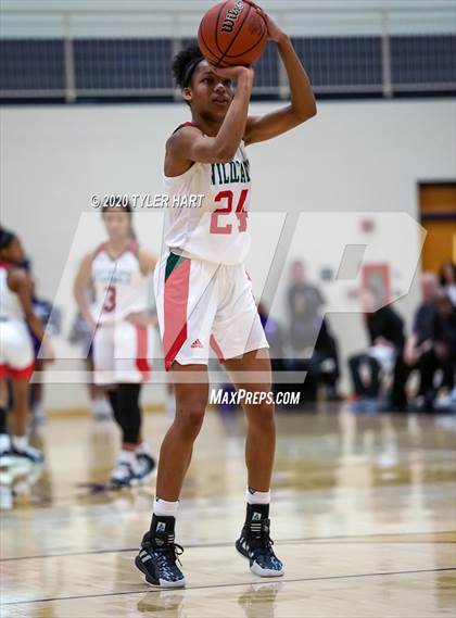 Thumbnail 1 in Ben Davis vs. Lawrence North (IHSAA 4A Fourth Round Playoff) photogallery.