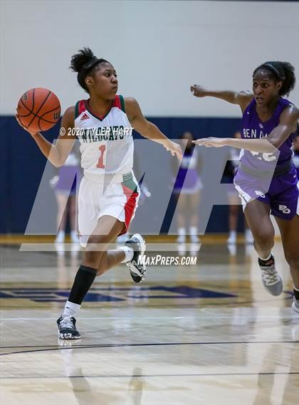Thumbnail 3 in Ben Davis vs. Lawrence North (IHSAA 4A Fourth Round Playoff) photogallery.