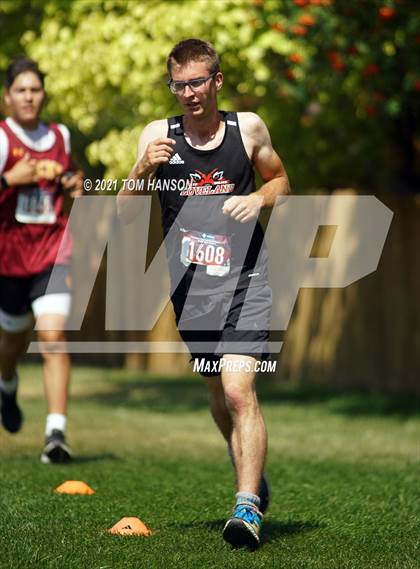 Thumbnail 1 in John Martin XC Invitational photogallery.