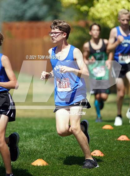 Thumbnail 2 in John Martin XC Invitational photogallery.