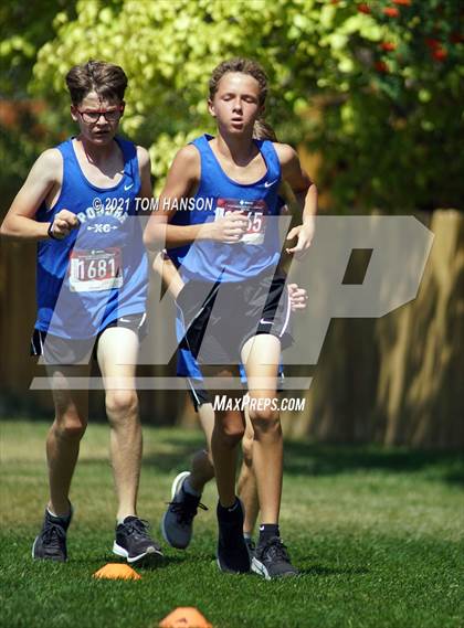 Thumbnail 3 in John Martin XC Invitational photogallery.