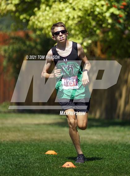 Thumbnail 3 in John Martin XC Invitational photogallery.