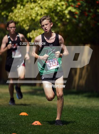 Thumbnail 2 in John Martin XC Invitational photogallery.
