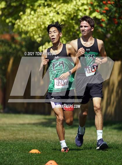 Thumbnail 2 in John Martin XC Invitational photogallery.