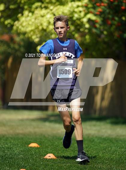 Thumbnail 1 in John Martin XC Invitational photogallery.