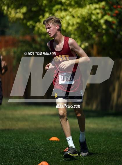 Thumbnail 2 in John Martin XC Invitational photogallery.