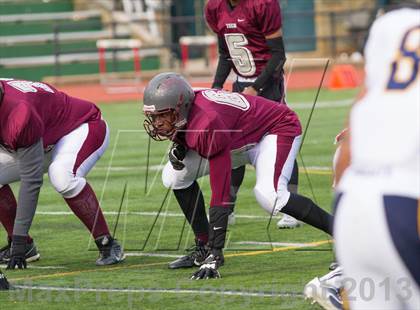 Thumbnail 1 in McKinley Tech vs Friendship Collegiate (DCSAA AA Semifinal) photogallery.