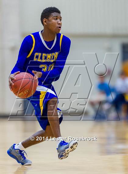Thumbnail 2 in Clemens @ Brennan photogallery.