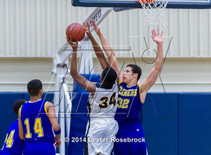 Thumbnail 3 in Clemens @ Brennan photogallery.